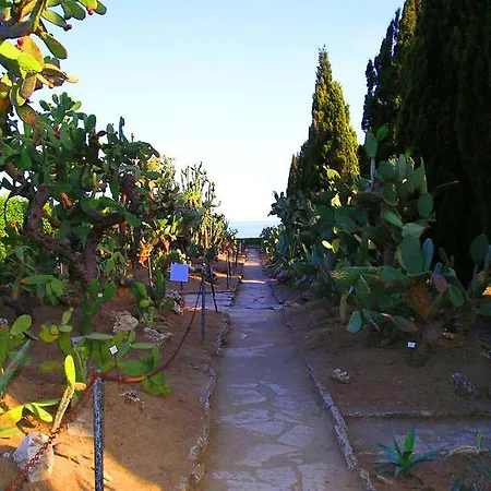 Guest house Kibela *